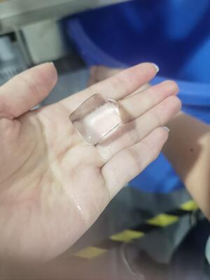 Haloo Otomatik Paketleme Dondurma Makinesi Tedarikçisi Ekran 24 Saat Dondurma Makinesi Otomatik Paketleme Dondurma ATM Dondurma Makinesi